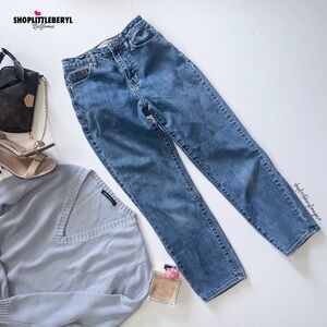 Pacsun Mom Jean, Size 24
